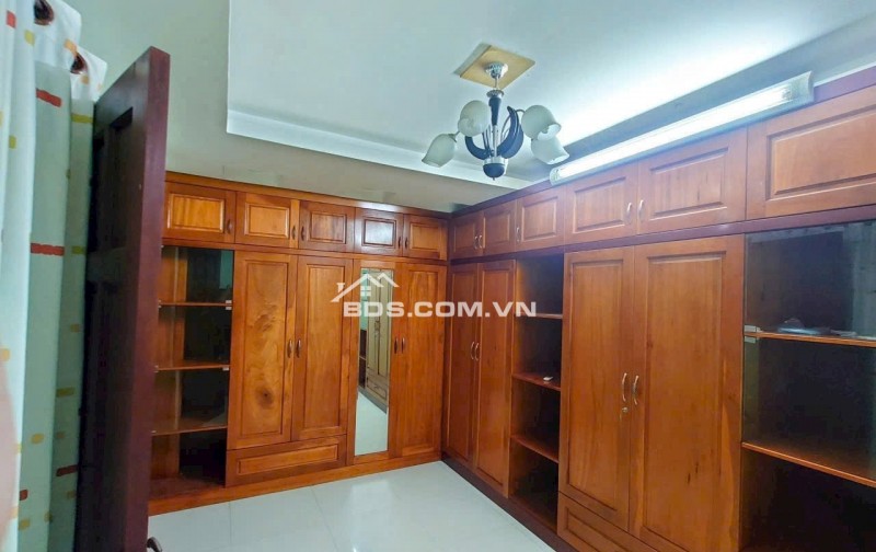 NHÀ MT HOA LAN – PHAN XÍCH LONG – 4.5×11M – HẦM 4 TẦNG – CHỈ 16 TỶ