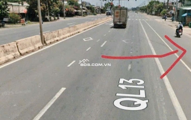 BÁN LÔ ĐẤT MẶT TIỀN QL13 NGAY NGÃ 4 TRUNG TÂM CHƠN THÀNH