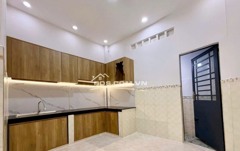  Nhà đẹp BTCT 3.5 Tầng Hẻm Nhựa 4m Phạm Văn Chí, P. Bình Tiên, Quận 6 – 4x9m – 4PN – Chỉ 6,1 Tỷ