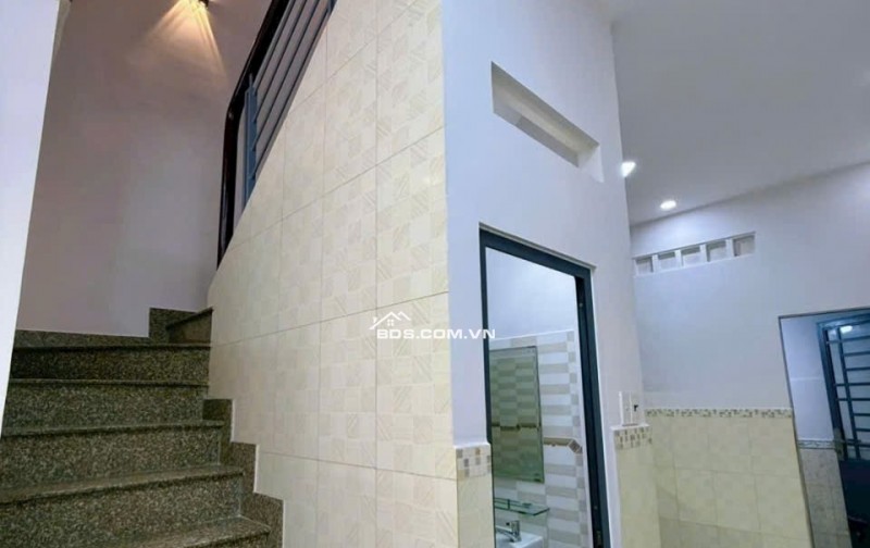  Nhà đẹp BTCT 3.5 Tầng Hẻm Nhựa 4m Phạm Văn Chí, P. Bình Tiên, Quận 6 – 4x9m – 4PN – Chỉ 6,1 Tỷ