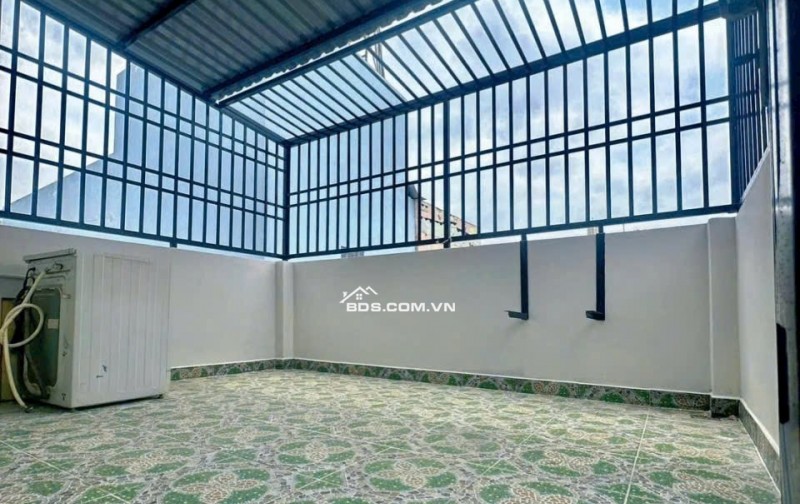  Nhà đẹp BTCT 3.5 Tầng Hẻm Nhựa 4m Phạm Văn Chí, P. Bình Tiên, Quận 6 – 4x9m – 4PN – Chỉ 6,1 Tỷ