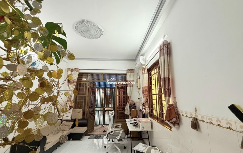 Nhà mới xây đẹp . Kết nối Quabg Trung và Phan Văn trị Cityland
