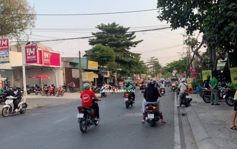 NGỘP BANK CẦN BÁN GẤP – CHỦ CẦN “BÌNH OXY” TÀI CHÍNH