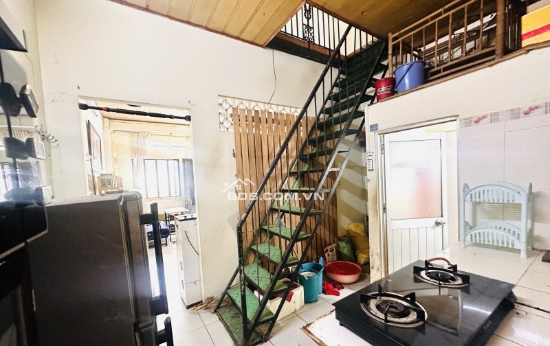 CHỈ 3,5 TỶ – CÓ NGAY NHÀ PHƯỚC BÌNH NAY LÀ PHƯỜNG PHƯỚC LONG, SỔ Riêng căn này đúng bài cho vợ chồng trẻ an cư lâu dài    Nhà cấp 4 tại Đường số 14, Phường Phước Long.