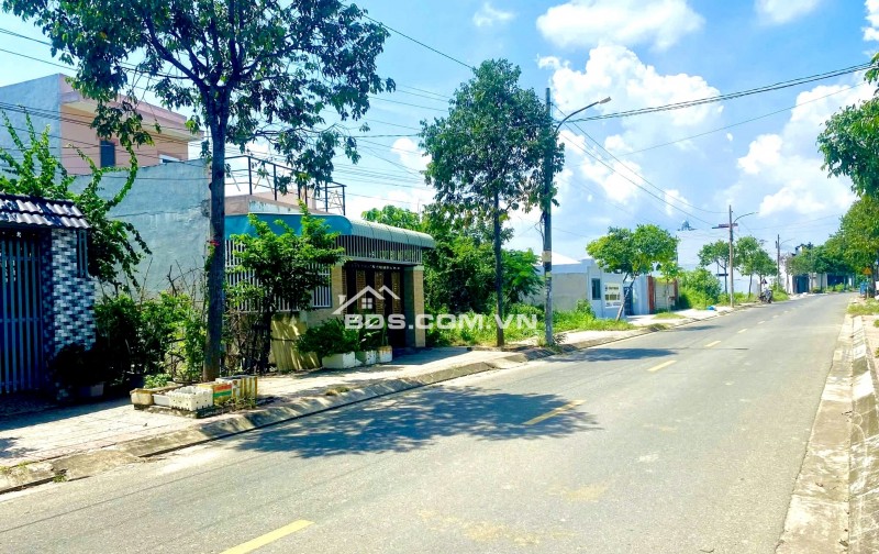 BÁN GẤP LÔ ĐẤT 90M2 ĐƯỜNG TRẦN ĐẠI NGHĨA GIÁ 2TỶ3 NGAY BỆNH VIỆN NHI ĐỒNG, GẦN VÀNH ĐAI 3
