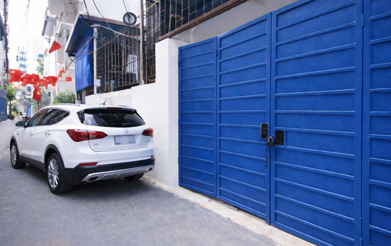 HÀNG HIẾM LONG BIÊN-BÁN ĐẤT TẶNG NHÀ C4–NGÕ THÔNG Ô TÔ–5M RA ĐƯỜNG VỈA HÈ Ô TÔ TRÁNH