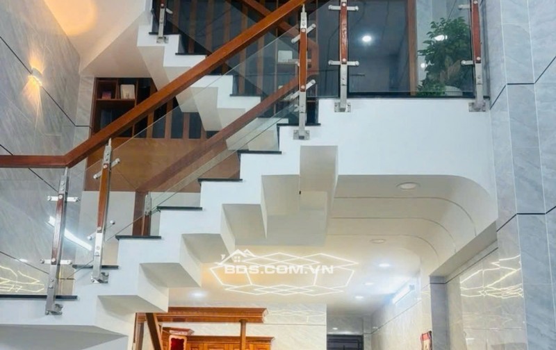 SIÊU PHẨM TỈNH LỘ 10 – BÌNH TÂN, HẺM XE HƠI 7M Giá Nhỉnh 6 Tỷ