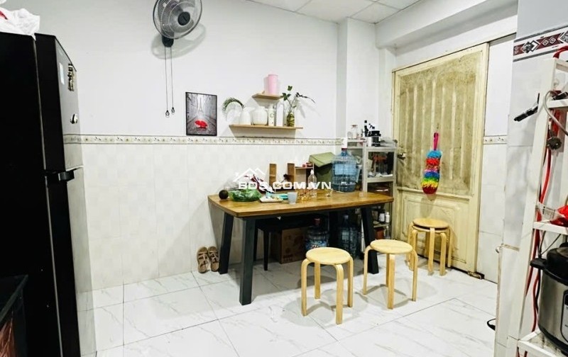 Bán nhà đường số 5 Linh Trung, Thủ Đức, TP HCM. DT 62m2, 2 tầng, SHR. Giá  4,05 tỷ,