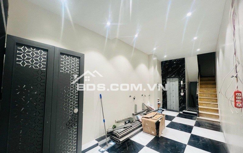 3 BƯỚC RA MẶT PHỐ TÔN ĐỨC THẮNG - 6 TẦNG THANG MÁY - FULL NỘi THẤT- NHÀ XÂY CHẮC CHẮN -SÁT PHỐ CỔ -
