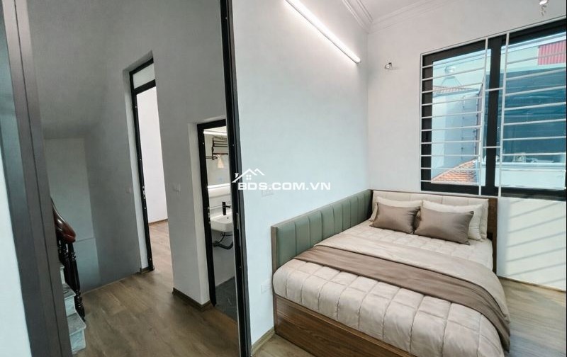  LÔ GÓC PHÚC ĐỒNG – NHÀ DÂN XÂY CHẮC CHẮN – 4 PHÒNG NGỦ – NỘI THẤT ĐẦY ĐỦ – GIÁ TỐT 