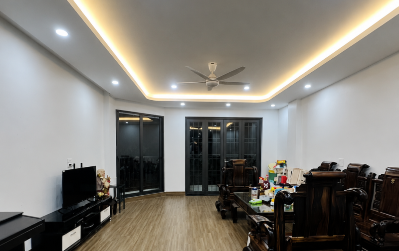  SIÊU PHẨM LÂM HẠ – HOÀNG NHƯ TIẾP – LONG BIÊN 