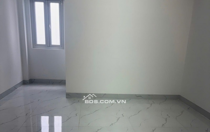 KHU PHÂN LÔ ĐỒNG BỘ – NHÀ 4 TẦNG ĐẸP – GIÁ NHỈNH 7 TỶ Vị trí đường số 6, gần Aeon Mall Tân Phú, Ruby Celadon, thuận tiện di chuyển QL1A, Cộng Hòa, sân bay Tân Sơn Nhất.
