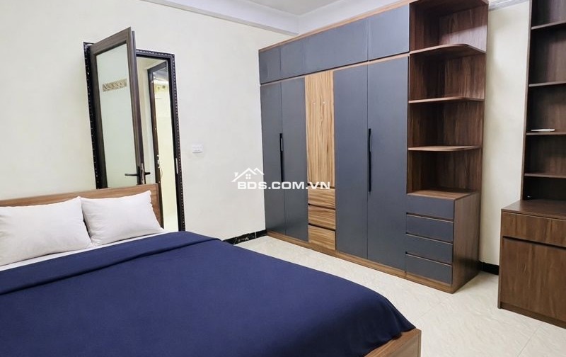  RẤT HIẾM - VỊ TRÍ ĐẸP - GẦN HỒ THẠCH BÀN - RA OTO TRÁNH 20M - TẶNG FULL NỘI THẤT 