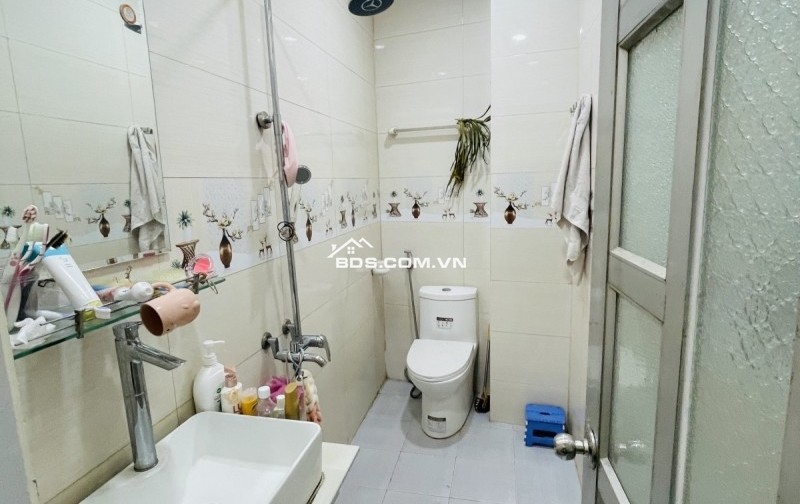 Bán nhà đường Kha Vạn Cân, Linh Trung, Thủ Đức, TP HCM. DT 56m2, 4 tầng. Giá - 8.5 tỷ