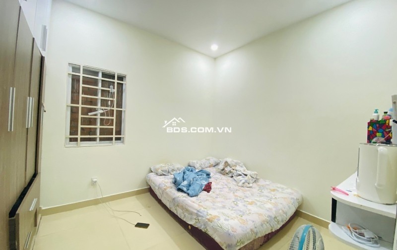 Bán nhà đường số 8, Phường Linh Trung, Thủ Đức, TP HCM. DT 108m2, sổ hồng. Giá 6.5 tỷ