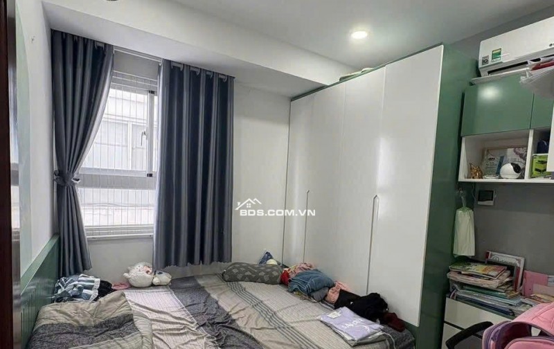 Căn hộ Oriental Plaza, Âu Cơ, Tân Phú: 12tr/th, 2p ngủ,78m2,NT, Nhà mới