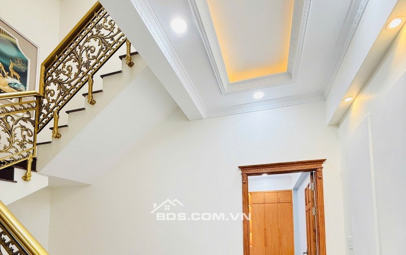 BÁN NHÀ 4 TẦNG ĐÔNG HOÀ – VỊ TRÍ ĐẸP XUẤT SẮC – KINH DOANH ĐỈNH – FULL NỘI THẤT 
