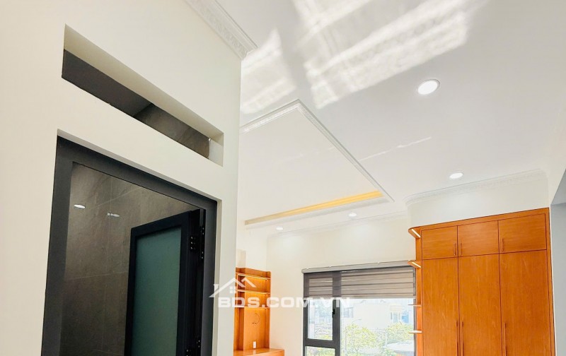 BÁN NHÀ 4 TẦNG ĐÔNG HOÀ – VỊ TRÍ ĐẸP XUẤT SẮC – KINH DOANH ĐỈNH – FULL NỘI THẤT 