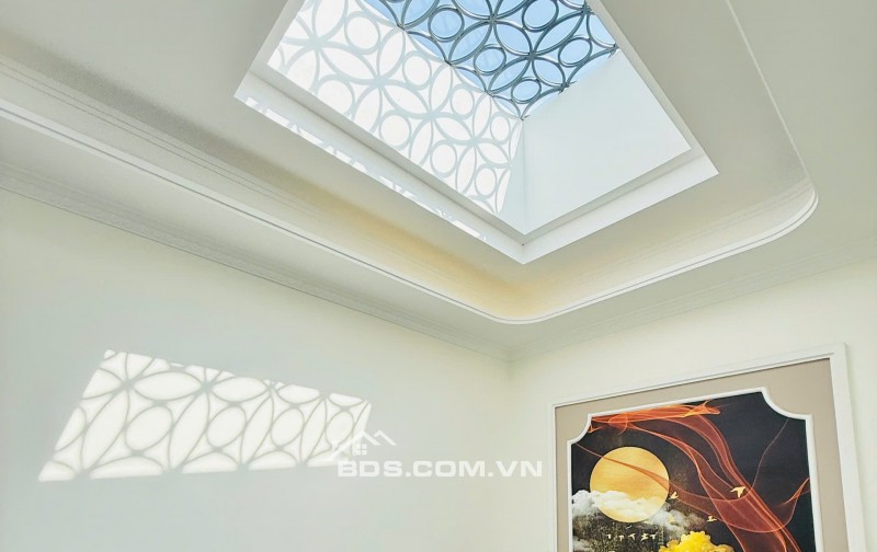 BÁN NHÀ 4 TẦNG ĐÔNG HOÀ – VỊ TRÍ ĐẸP XUẤT SẮC – KINH DOANH ĐỈNH – FULL NỘI THẤT 