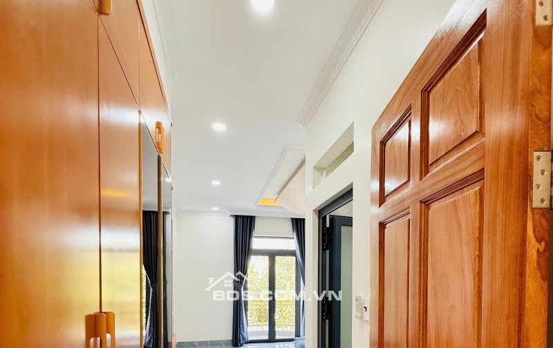 BÁN NHÀ 4 TẦNG ĐÔNG HOÀ – VỊ TRÍ ĐẸP XUẤT SẮC – KINH DOANH ĐỈNH – FULL NỘI THẤT 