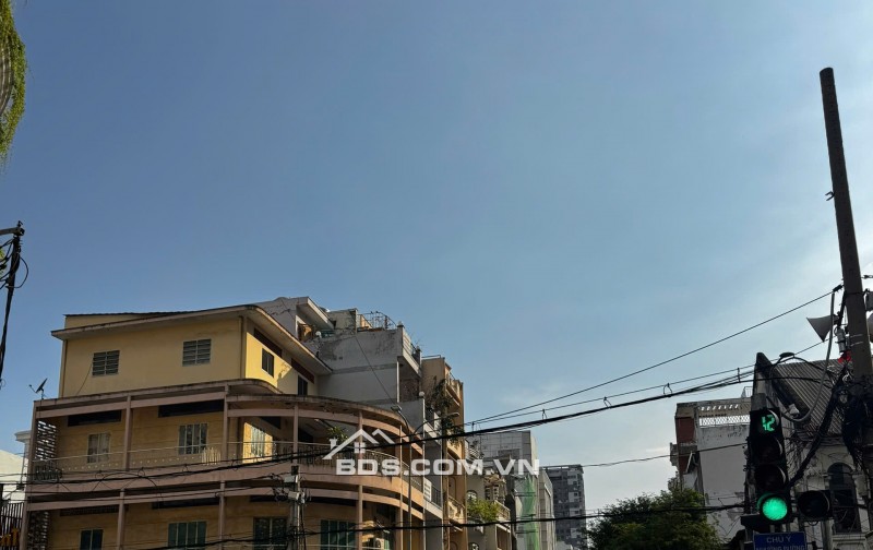 Nhà đẹp 4 lầu Gia Phú Phường 1 Quận 6 giá 15 tỷ còn bớt