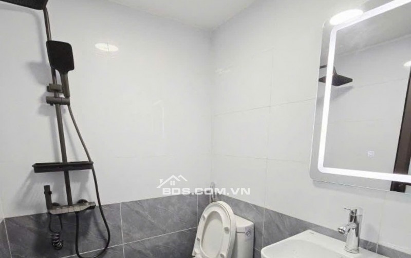 Nhà đẹp Trung tâm Phúc Lợi Long Biên, 5 tầng, Full nội thất, ngõ ô tô thông, ô tô đỗ cửa