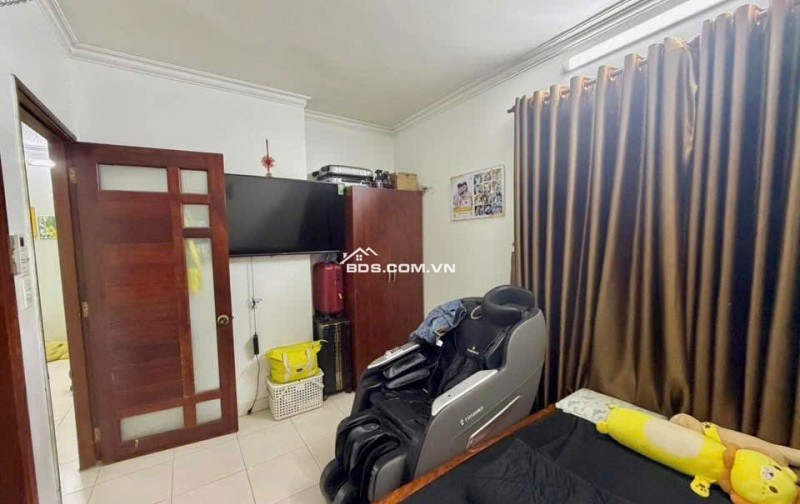 C/c Kim Hồng, Vườn Lài, TP: 68m2, 2p ngủ, 8tr/th, Nhà sạch, NT.