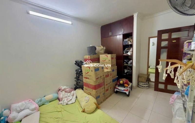 C/c Kim Hồng, Vườn Lài, TP: 68m2, 2p ngủ, 8tr/th, Nhà sạch, NT.