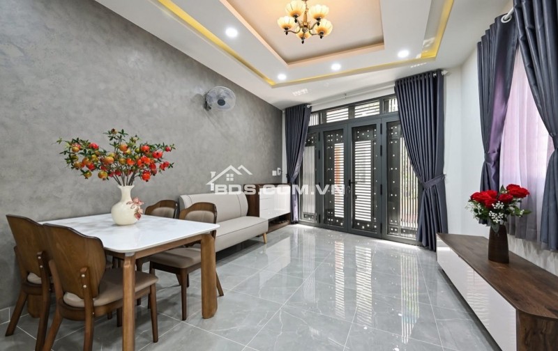 SIÊU PHẨM NHÀ ĐẸP PHAN XÍCH LONG FULL NỘI THẤT