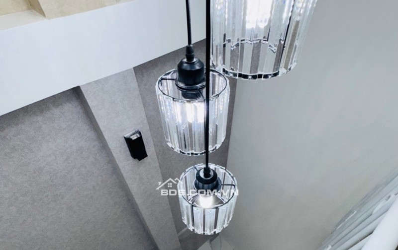 Siêu Phẩm - Thích Quảng Đức  - Phú Nhuận - Cách Mặt Tiền 2 Căn