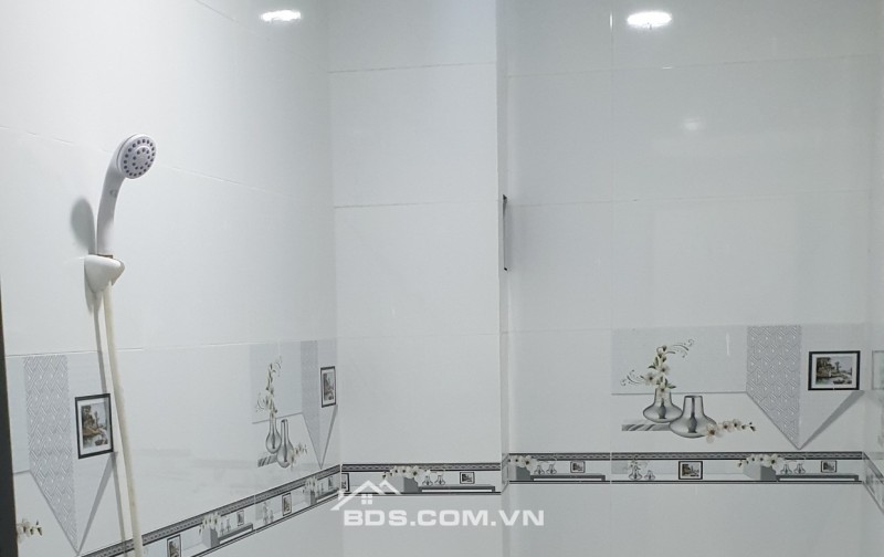 Cần bán nhà Diện Tích:  97m2:2PN,2WC... KCN Cầu Tràm, SHR.