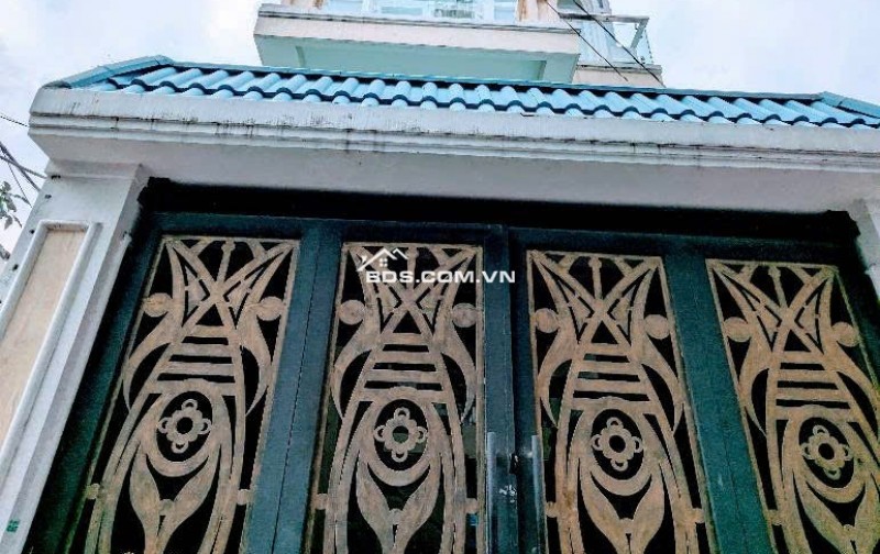 bán nhà 4 tầng hẻm xe hơi gần Phú Mỹ Hưng, sổ hồng riêng hoàn công đầy đủ