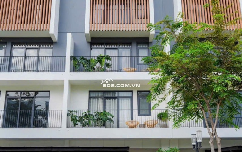 CK 10% nhà liền kề Haruka Midori Park 6x19m 5 tầng, giá 10.25 tỷ, CĐT Tokyu Nhật Bản. 0919433733