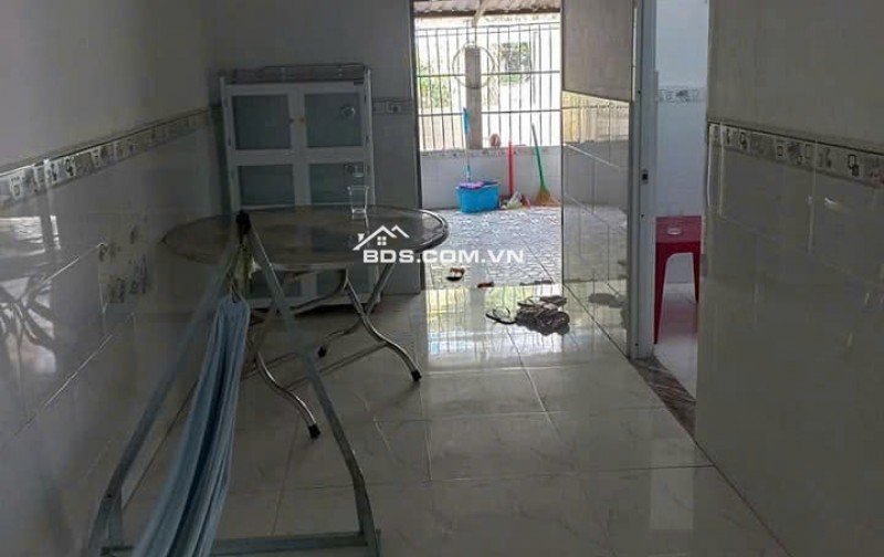 NGỘP BA,NK BÁN GẤP CĂN NHÀ GIÁ 810 TRIỆU – SHR – GẦN CHỢ XUÂN THỚI SƠN 