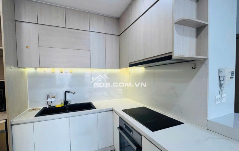 Bán Gấp Căn Hộ Kingston Residence - Phú Nhuận - 80m² - 2PN, 2WC - Pháp Lý Chuẩn - Giá 7.9 Tỷ