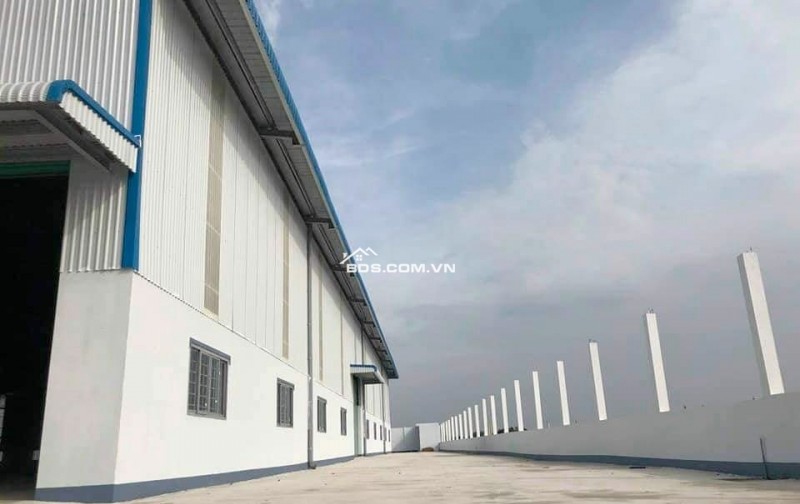 Cho thuê dãy kho xưởng trong KCN Nam Đình Vũ các DT nhỏ nhất 1850m2 mới tinh
