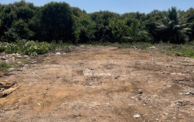 #Đất Phường Bình Lộc, 10m mặt tiền đường nhựa cũ giá 800tr, tổng Dt : 200 m2