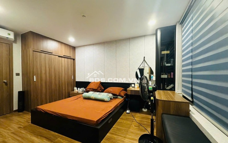 Căn 3PN De Capella Quận 2 diện tích 95m² giá 9.3 tỷ khá tốt hiện tại khu An Khánh