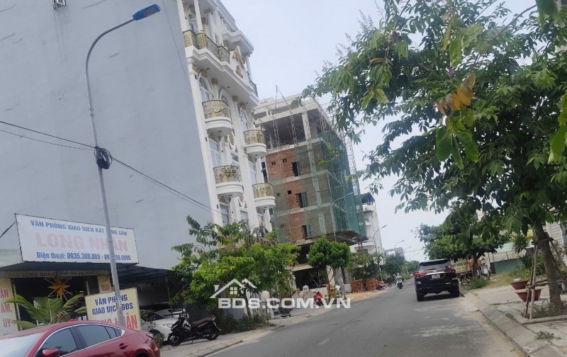 Bán đất đường Trần Minh Tông - trục thông biển Nguyễn Tất Thành