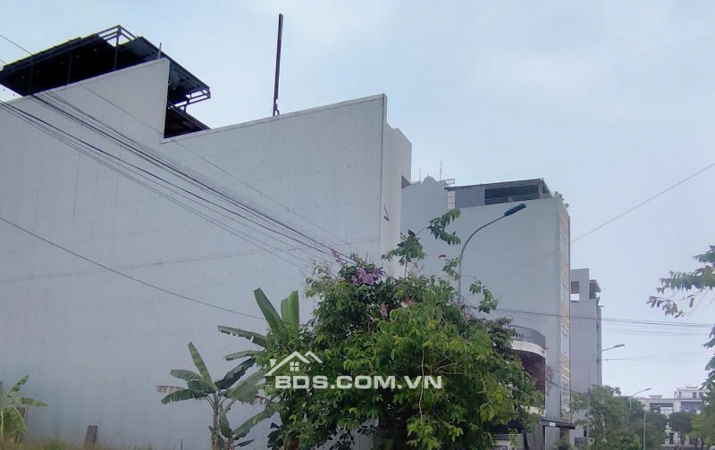 Chào bán lô đất ĐẤT ĐẸP, - Đường Hoà Minh 30 cách biển 100m
