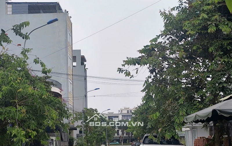 Chào bán lô đất ĐẤT ĐẸP, - Đường Hoà Minh 30 cách biển 100m