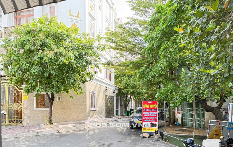 Bán nhà đường số 9 Hiệp Bình Phước Thủ Đức, 198m², sát KDC Vạn Phúc