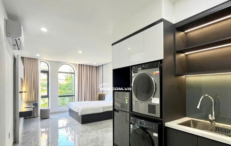 tòa cản hộ 8 tầng SƠN TRÀ gần biển MỸ KHÊ  Doanh thu >100 triệu/tháng