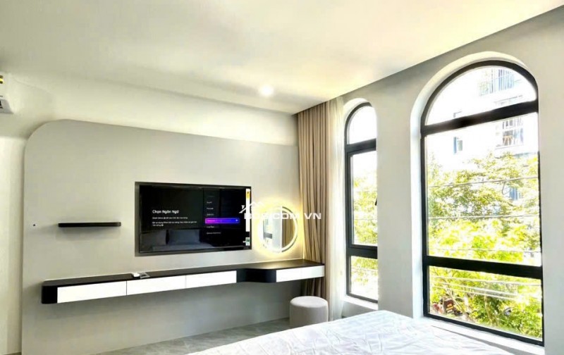 tòa cản hộ 8 tầng SƠN TRÀ gần biển MỸ KHÊ  Doanh thu >100 triệu/tháng
