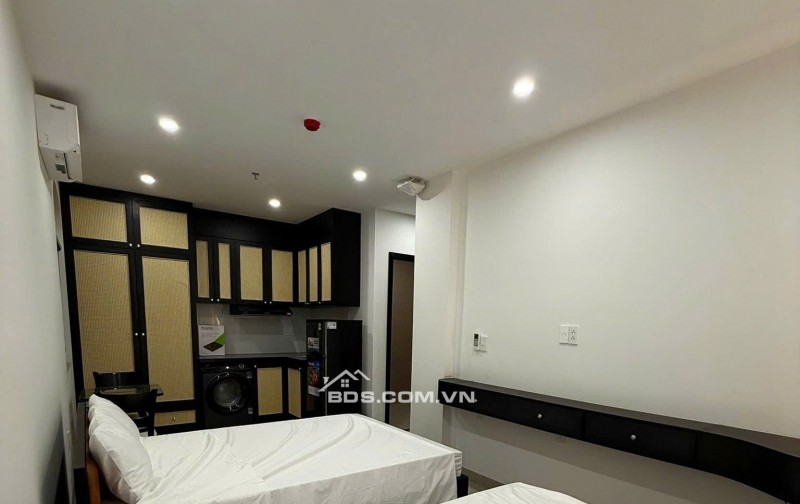 Toà 7 tầng Căn Hộ Khách Sạn, doanh thu >100tr/tháng  Đi bộ ra biển Nguyễn Tất Thành