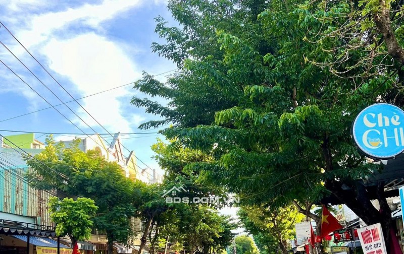 Bán đất MT đường 10,5m Hồ Tùng Mậu trục thông biển - cách biển Nguyễn Tất Thành 400m