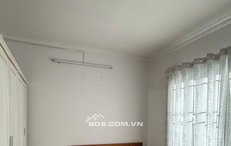 Cần bán căn hộ chung cư Hưng Phú Lô B 70m2, 2 phòng ngủ, có nội thất, Hưng Phú, Cần Thơ - 1,5 tỷ