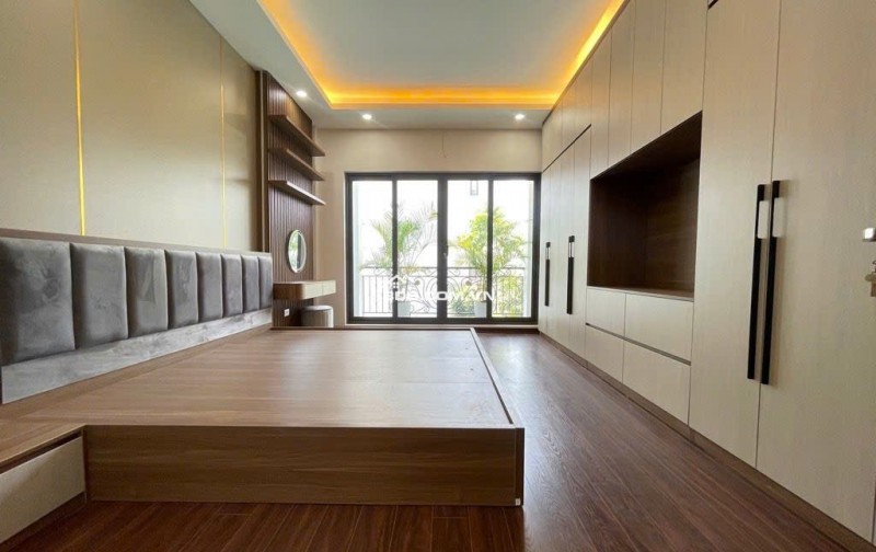 Nguồn Kín - Nhỉnh 7T- Hoàng Đạo Thành - Thanh Xuân - Dt 40m2 - 5 tầng - Sđcc