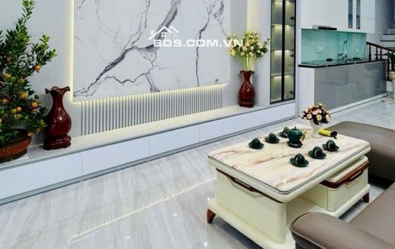 Xây Mới - Nhỉnh 8T-Thang Máy - Trịnh Đình Cửu-Dt 40m2-6 tầng- Sđcc không QH -Ngõ thông rất gần phố