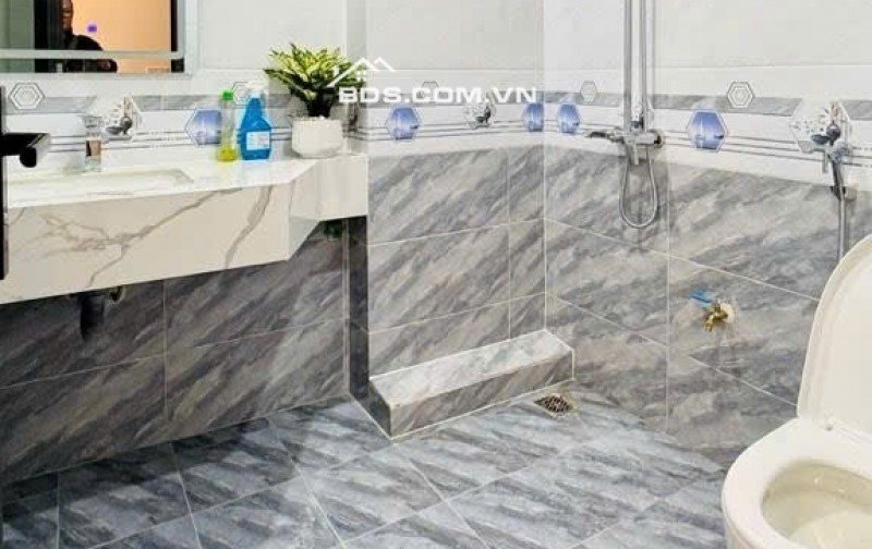 Xây Mới - Nhỉnh 8T-Thang Máy - Trịnh Đình Cửu-Dt 40m2-6 tầng- Sđcc không QH -Ngõ thông rất gần phố